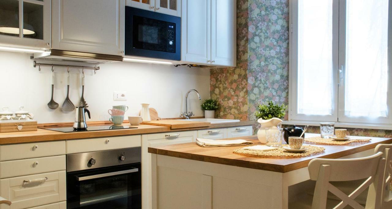 קומו Flowers Apartment Joivy 25 מראה חיצוני תמונה