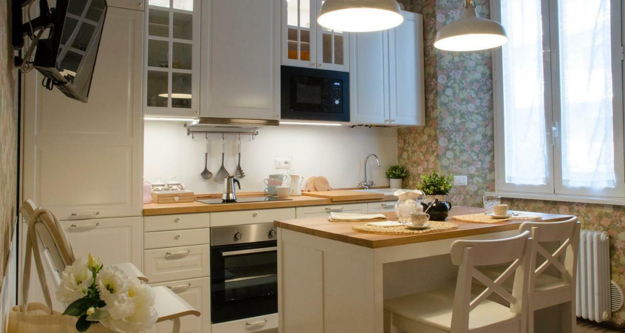קומו Flowers Apartment Joivy 25 מראה חיצוני תמונה