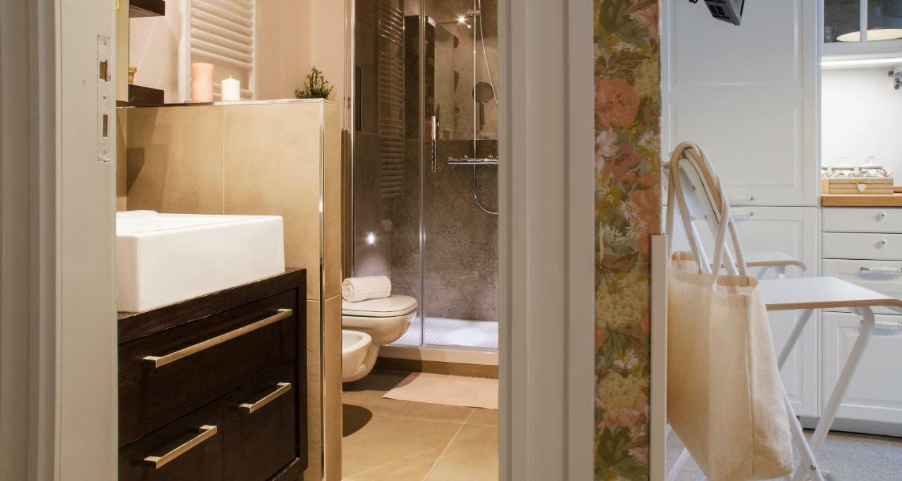 קומו Flowers Apartment Joivy 25 מראה חיצוני תמונה